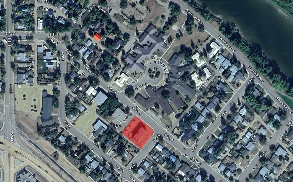 601 7 Street E Drumheller AB T0J0Y5