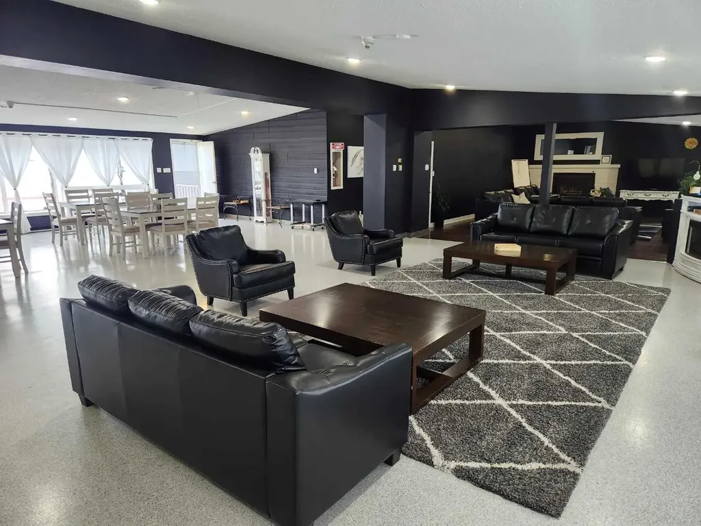 5430 51a Street Bashaw AB T0B 0H0