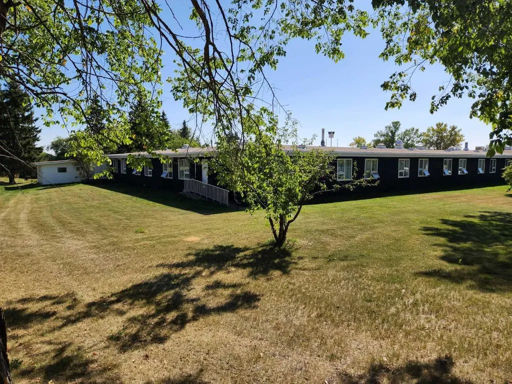 5430 51a Street Bashaw AB T0B 0H0