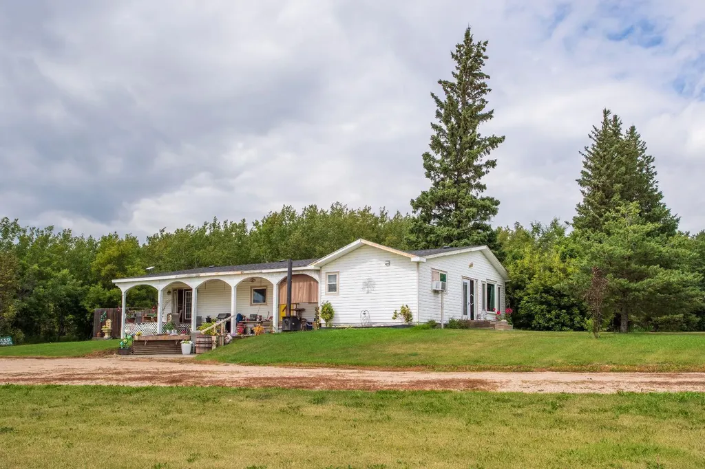 46114 Rr 3262 Rural SK S0M 2C0