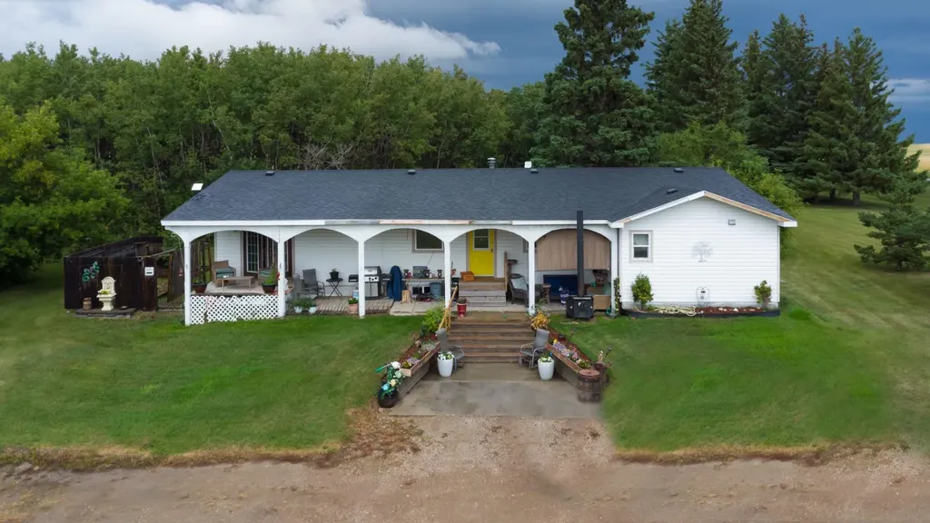 46114 Rr 3262 Rural SK S0M 2C0