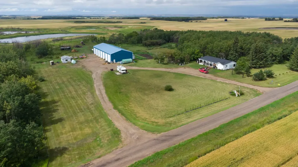 46114 Rr 3262 Rural SK S0M 2C0