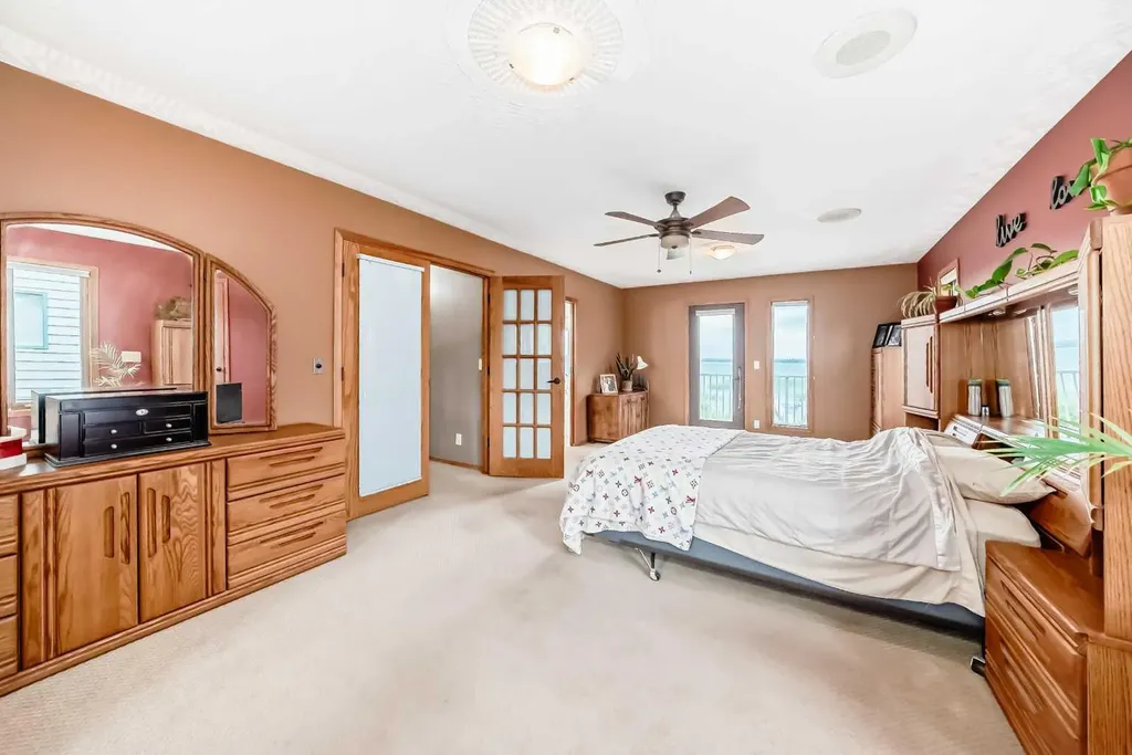 9 Rustic Road Norglenwold AB T4S 1S5