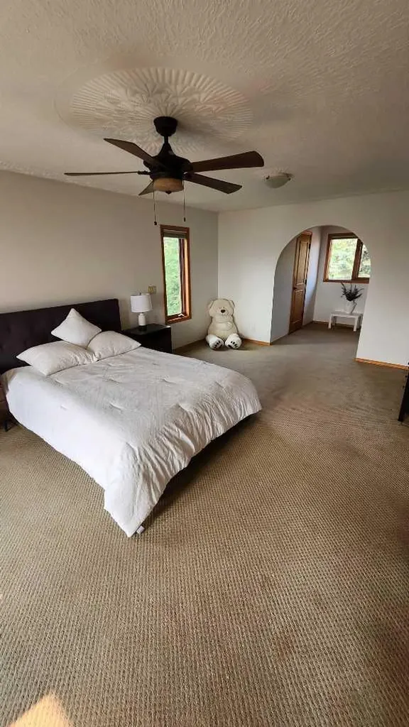 9 Rustic Road Norglenwold AB T4S 1S5