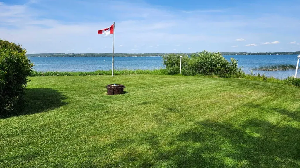 9 Rustic Road Norglenwold AB T4S 1S5