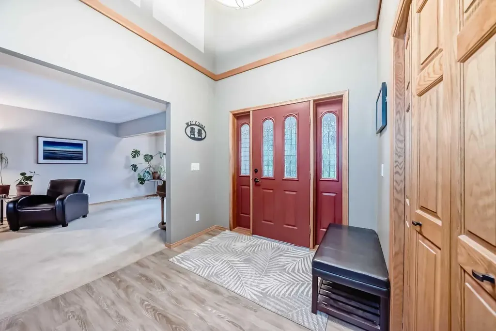 9 Rustic Road Norglenwold AB T4S 1S5