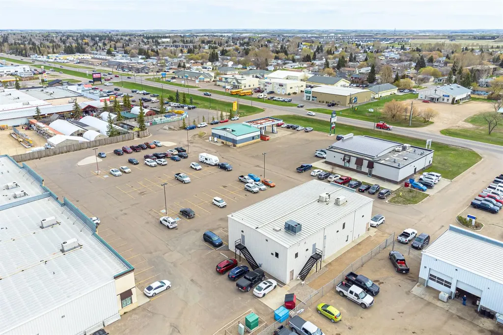 2602 50 Avenue Lloydminster AB T9V 2S3