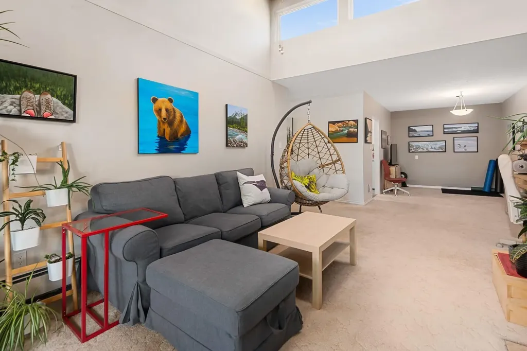 3730 50 Street NW Calgary AB T3A2V9
