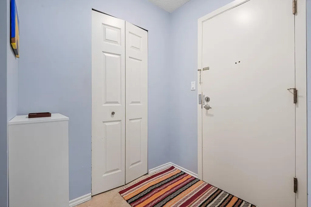 3730 50 Street NW Calgary AB T3A2V9