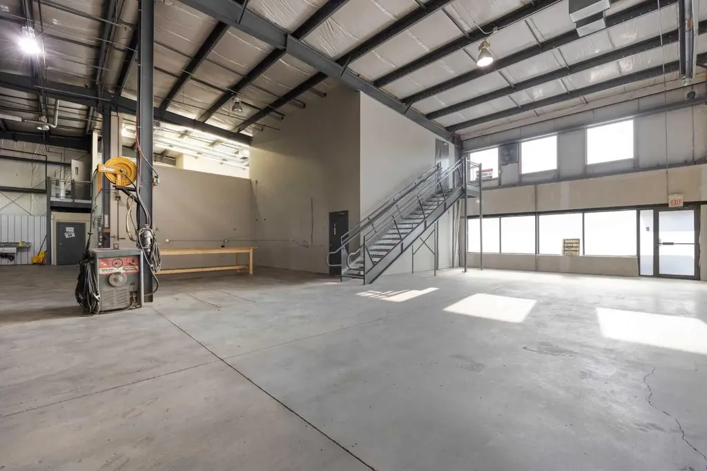 380 Mackenzie Boulevard Fort Mcmurray AB T9H4C4