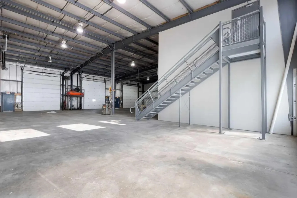 380 Mackenzie Boulevard Fort Mcmurray AB T9H4C4