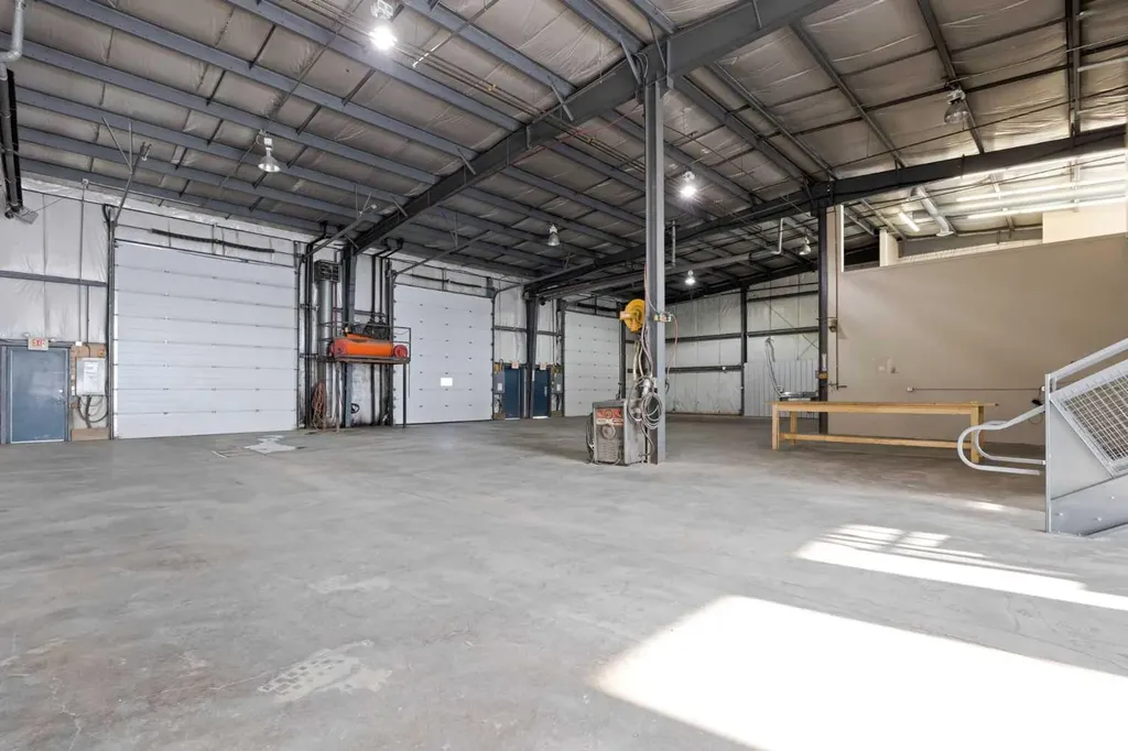380 Mackenzie Boulevard Fort Mcmurray AB T9H4C4