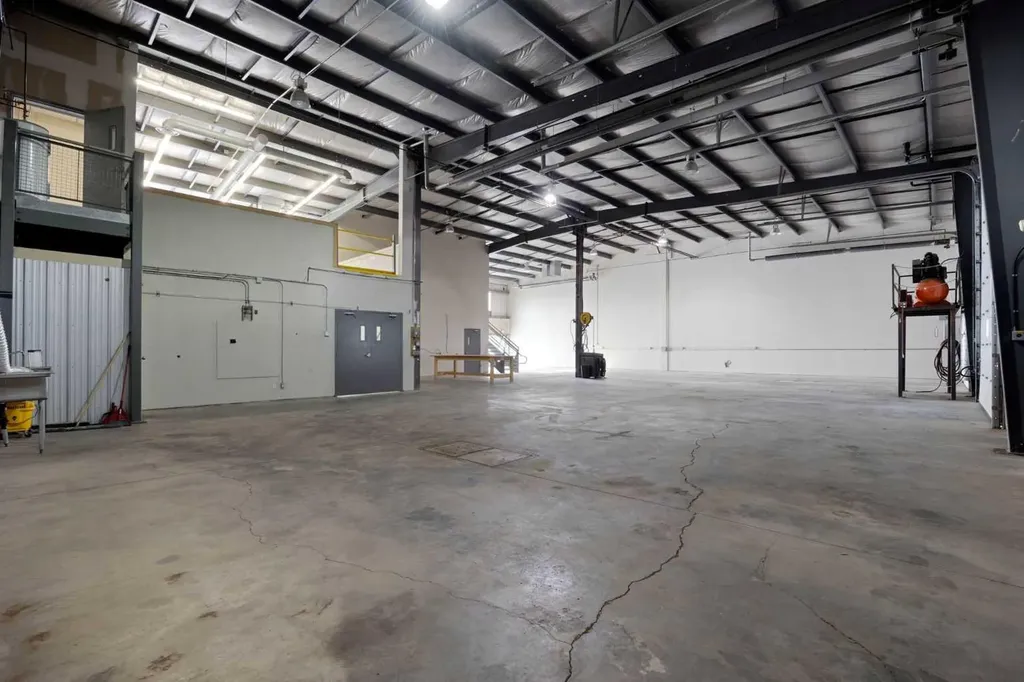 380 Mackenzie Boulevard Fort Mcmurray AB T9H4C4