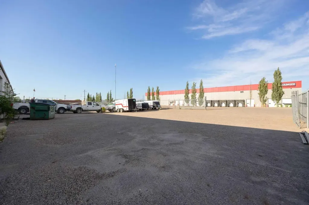 380 Mackenzie Boulevard Fort Mcmurray AB T9H4C4
