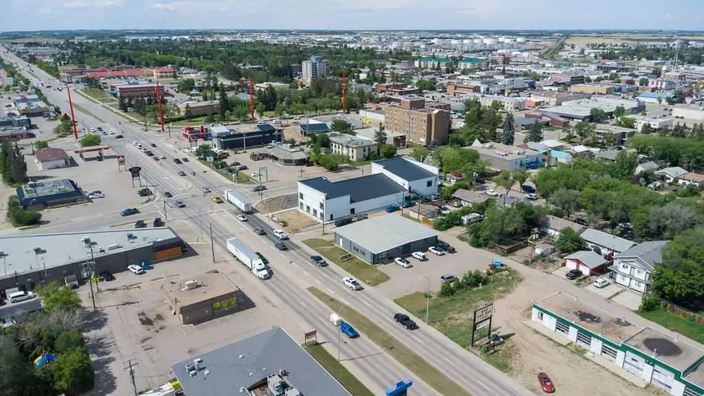 4818 44 Street Lloydminster SK S9V0G8