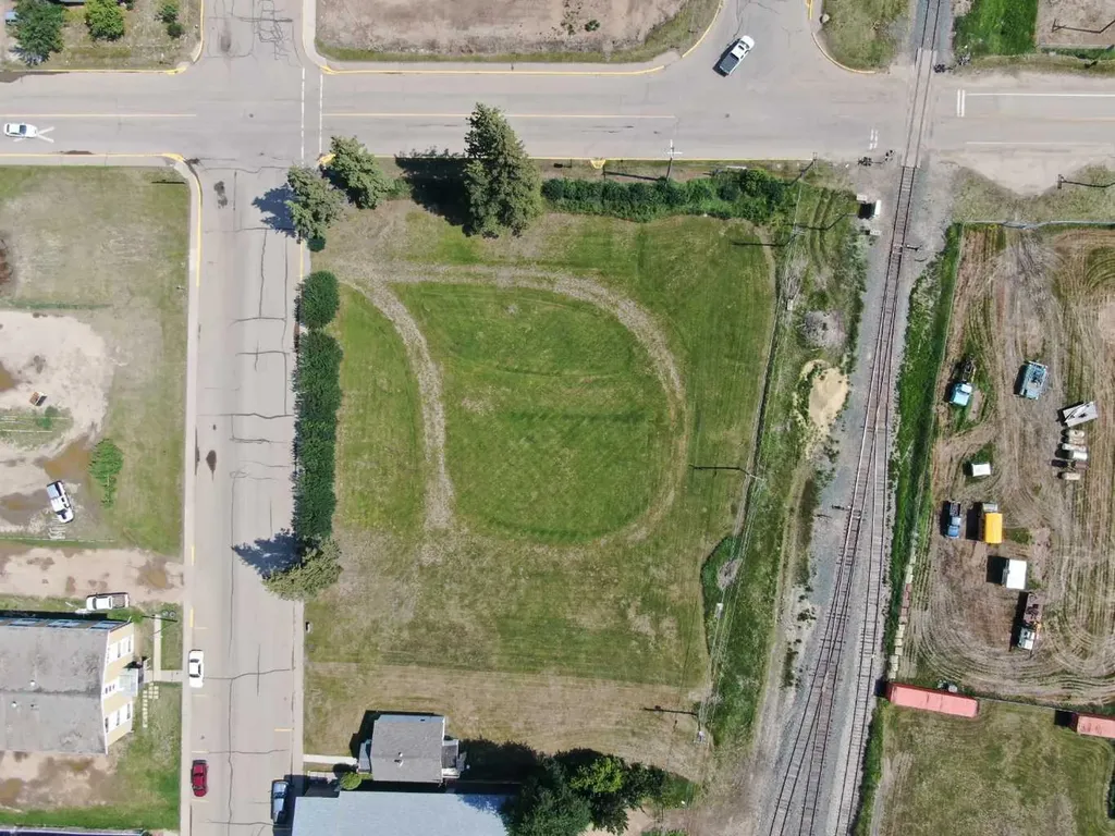 51 Avenue High Prairie AB T0G 1E0