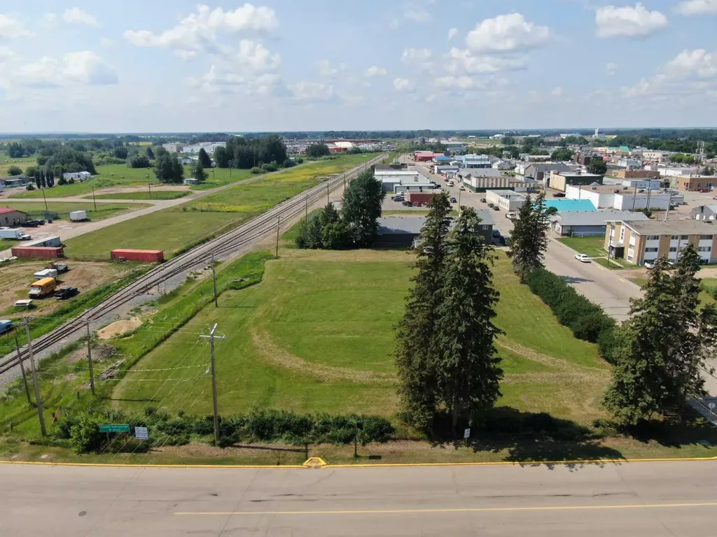 51 Avenue High Prairie AB T0G 1E0