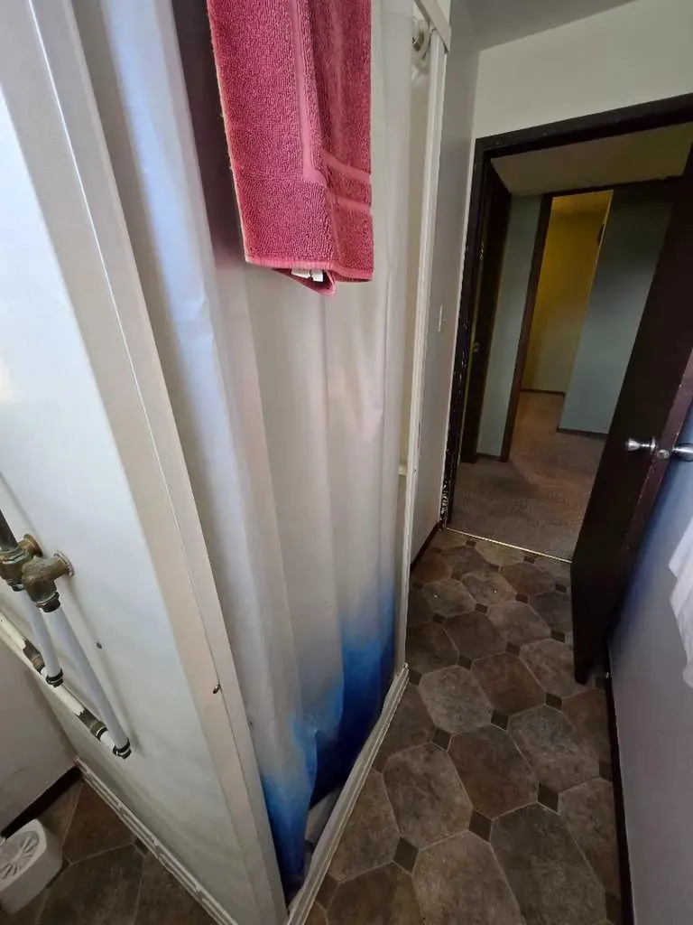 525 6 Avenue Fox Creek AB T0H 1P0