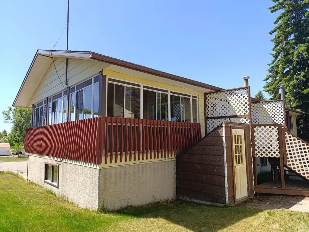 4716 55 Avenue Provost AB T0B3S0
