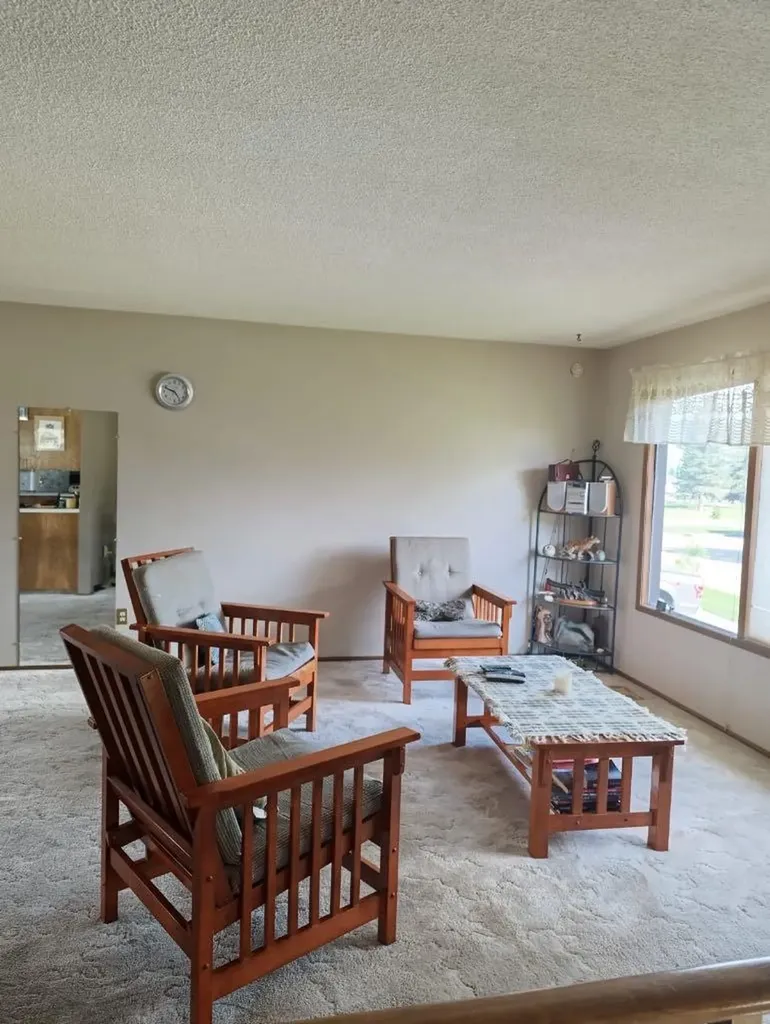 4716 55 Avenue Provost AB T0B3S0