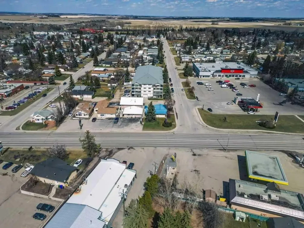 4530 54 Avenue Olds AB T4H 1B8