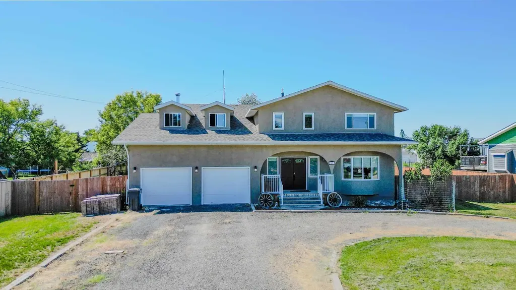 228 Centre Street Magrath AB T0K 1J0