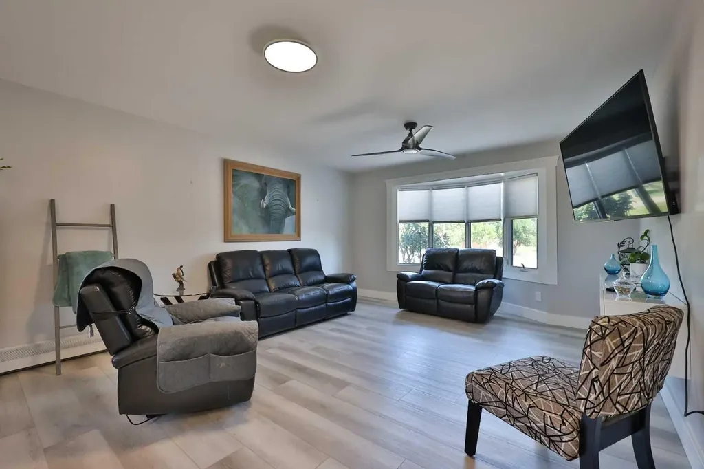 228 Centre Street Magrath AB T0K 1J0