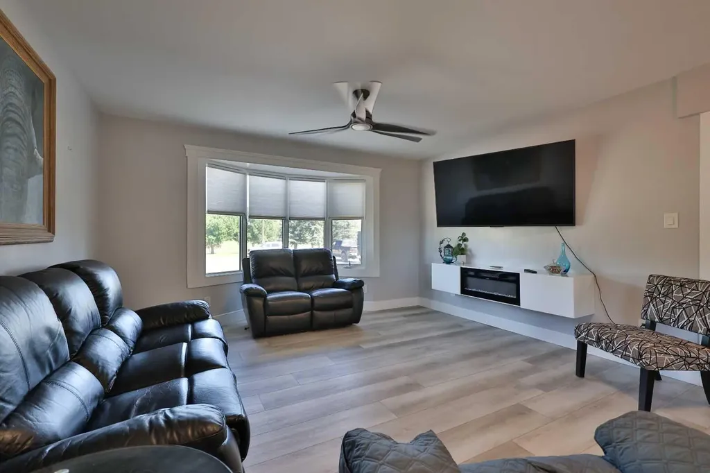 228 Centre Street Magrath AB T0K 1J0