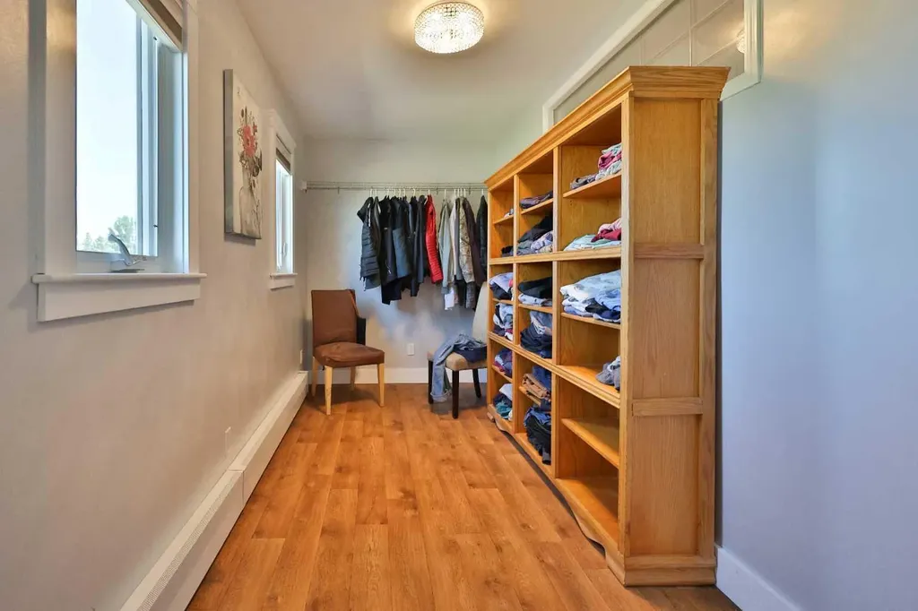 228 Centre Street Magrath AB T0K 1J0