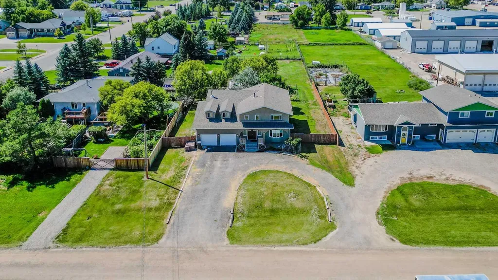 228 Centre Street Magrath AB T0K 1J0
