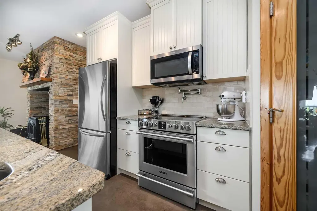 38139 Range Road 265 Rural Red Deer County AB T4E 0Z3
