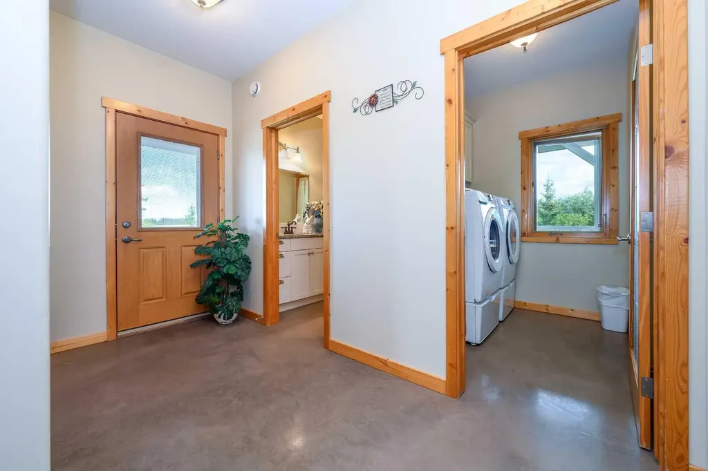 38139 Range Road 265 Rural Red Deer County AB T4E 0Z3