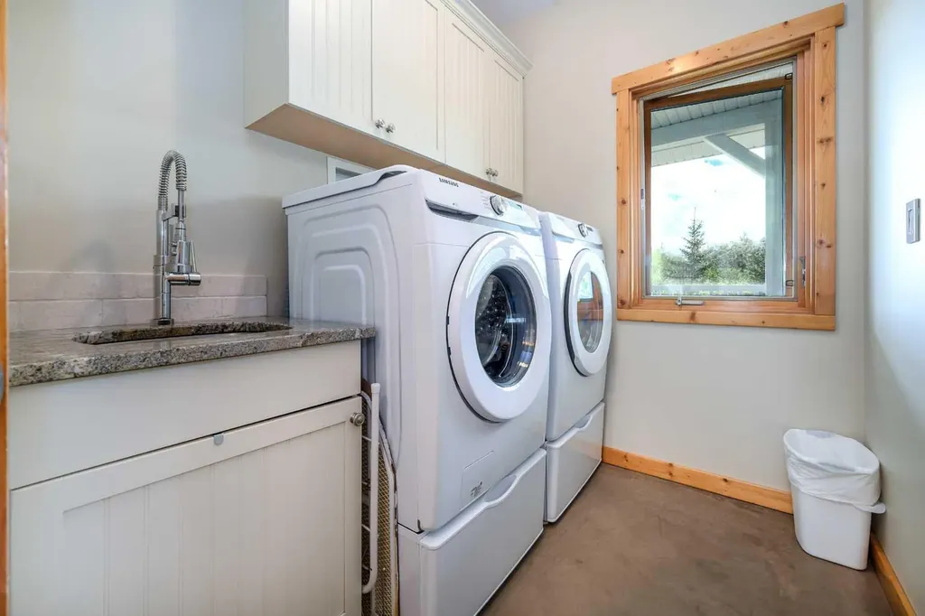 38139 Range Road 265 Rural Red Deer County AB T4E 0Z3