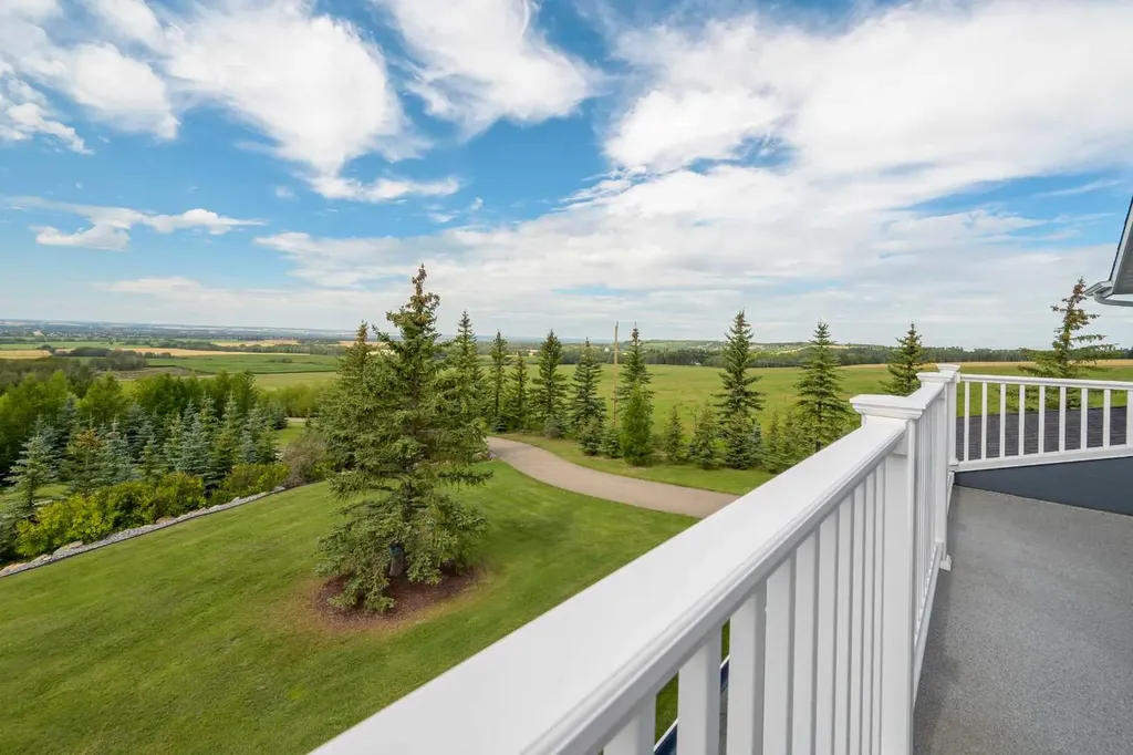 38139 Range Road 265 Rural Red Deer County AB T4E 0Z3