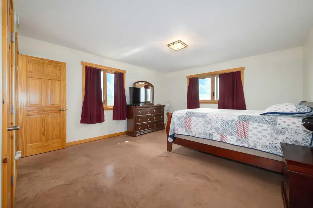 38139 Range Road 265 Rural Red Deer County AB T4E 0Z3