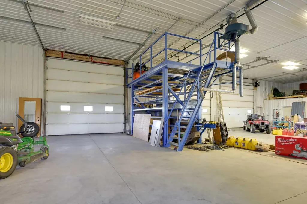 38139 Range Road 265 Rural Red Deer County AB T4E 0Z3