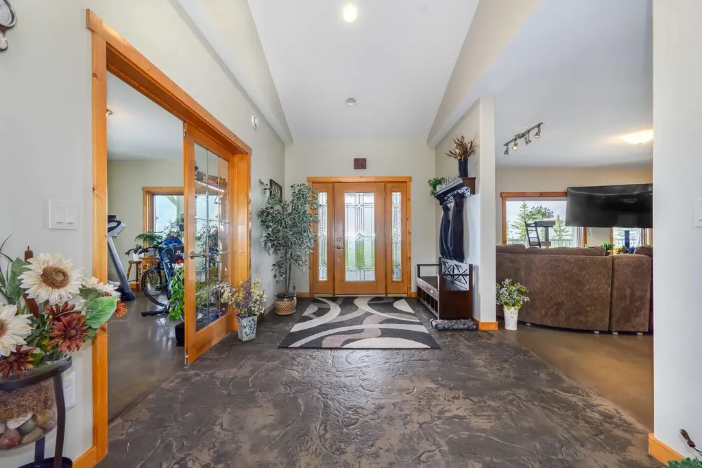 38139 Range Road 265 Rural Red Deer County AB T4E 0Z3