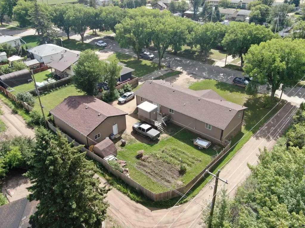 55 Avenue High Prairie AB T0G 1E0