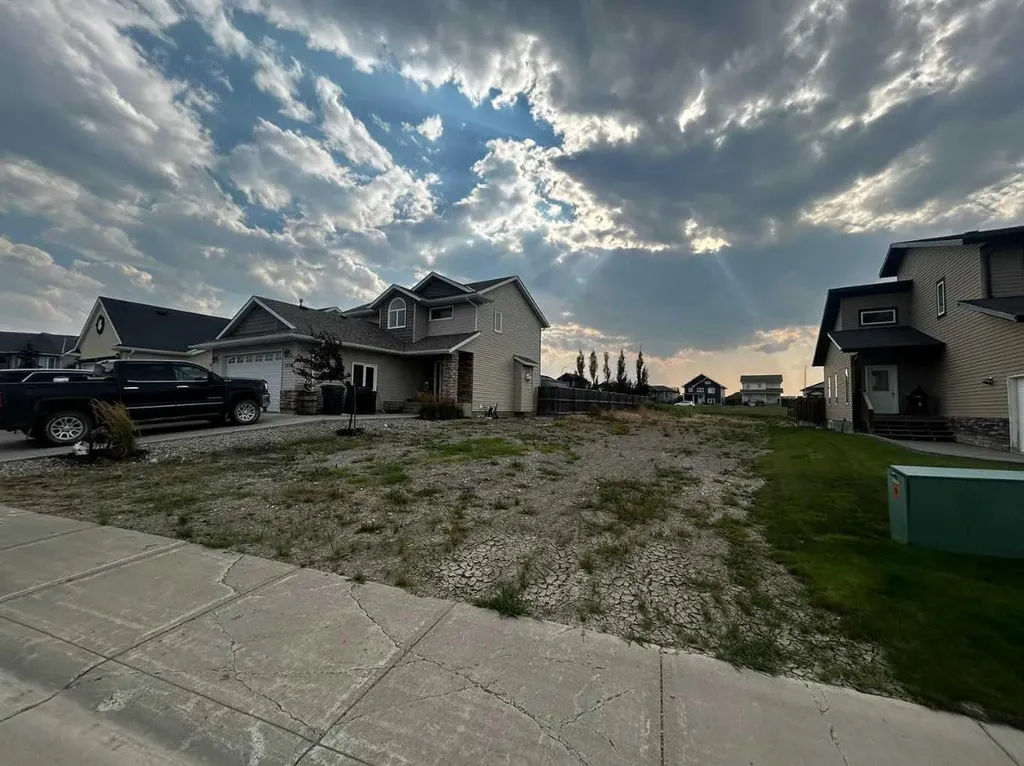 1118 Briar Road Pincher Creek AB T0K1W0