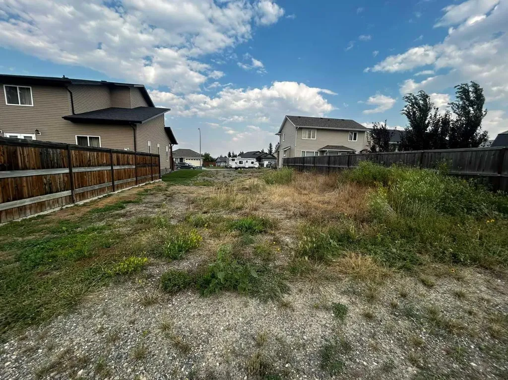 1118 Briar Road Pincher Creek AB T0K1W0