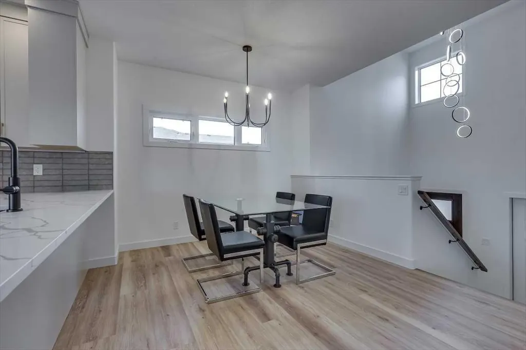 56 Emmett Crescent Red Deer AB T4P 3G8