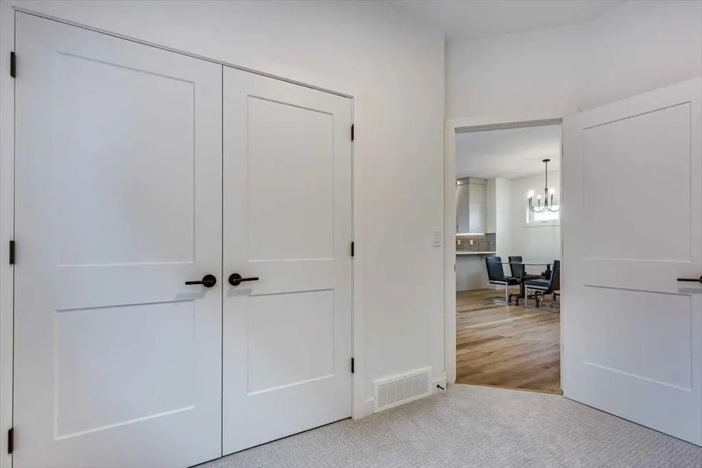 56 Emmett Crescent Red Deer AB T4P 3G8