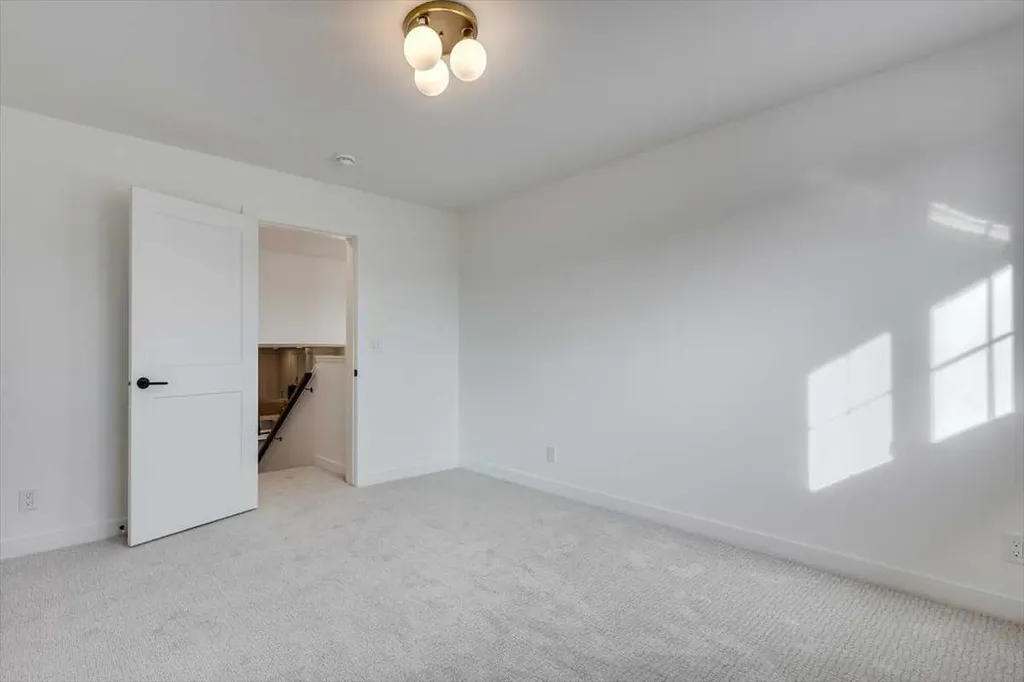 56 Emmett Crescent Red Deer AB T4P 3G8