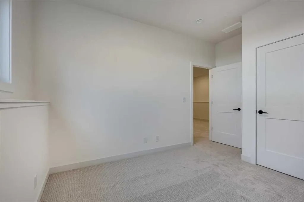 56 Emmett Crescent Red Deer AB T4P 3G8
