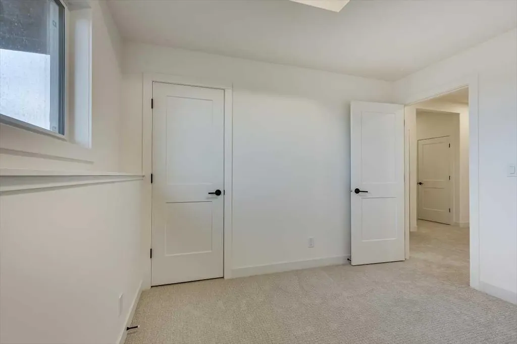 56 Emmett Crescent Red Deer AB T4P 3G8