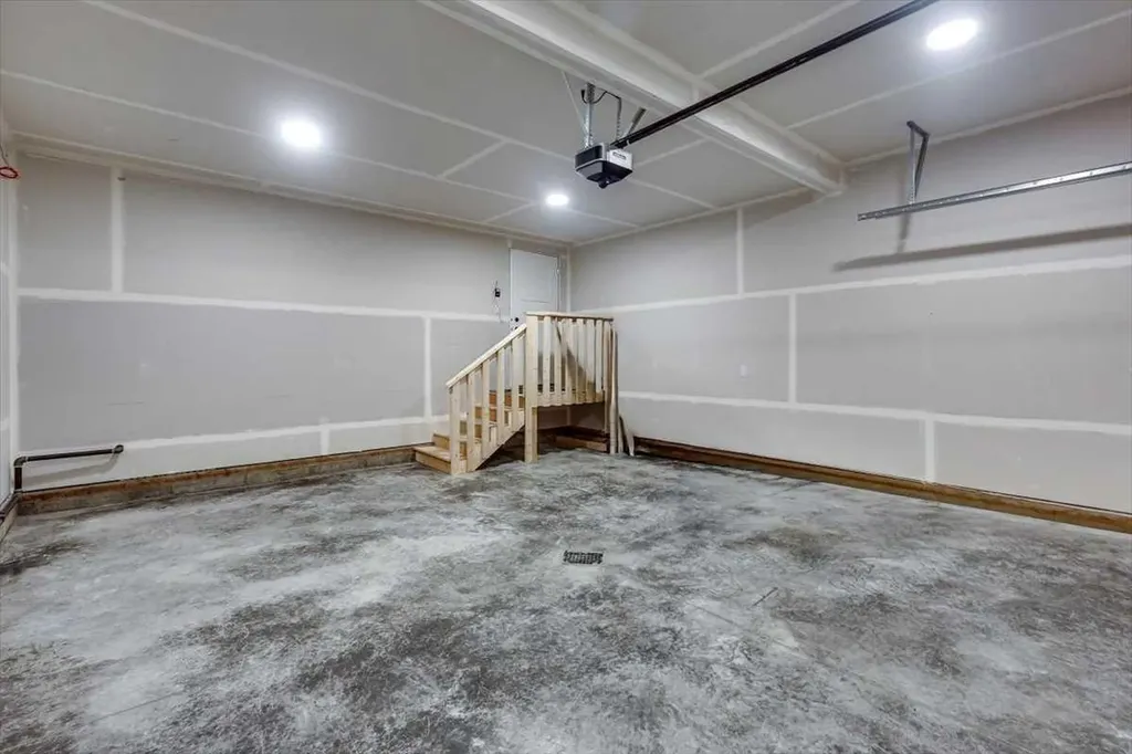 56 Emmett Crescent Red Deer AB T4P 3G8