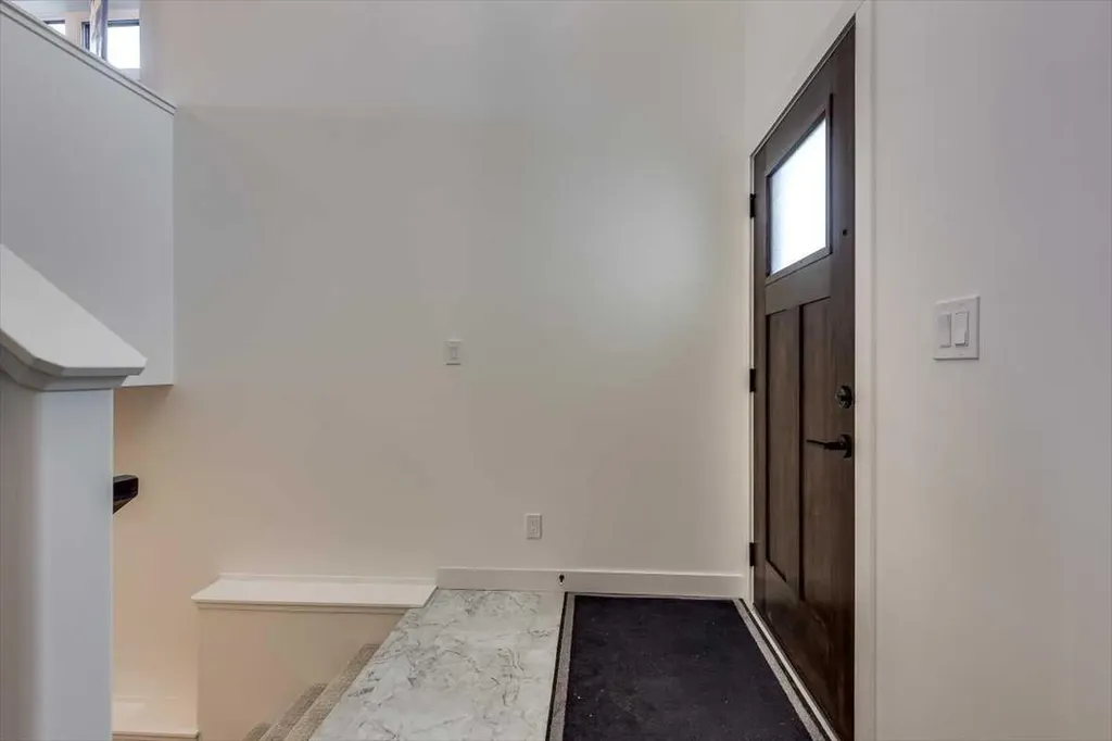 56 Emmett Crescent Red Deer AB T4P 3G8