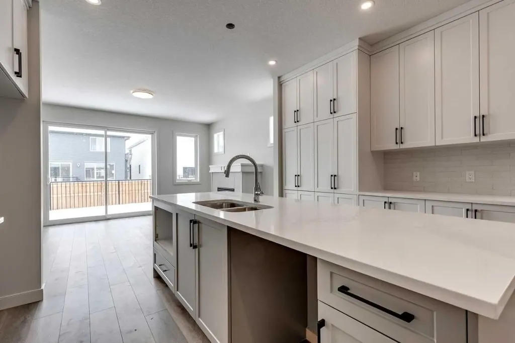 435 Rivercrest Road Cochrane AB T4C 3C6