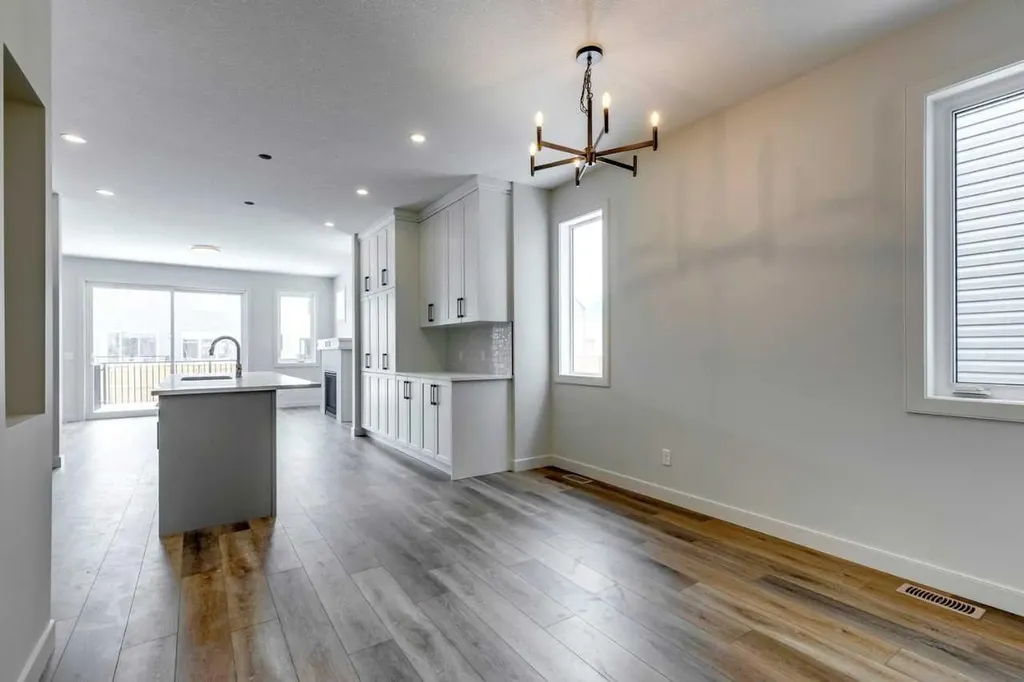 435 Rivercrest Road Cochrane AB T4C 3C6