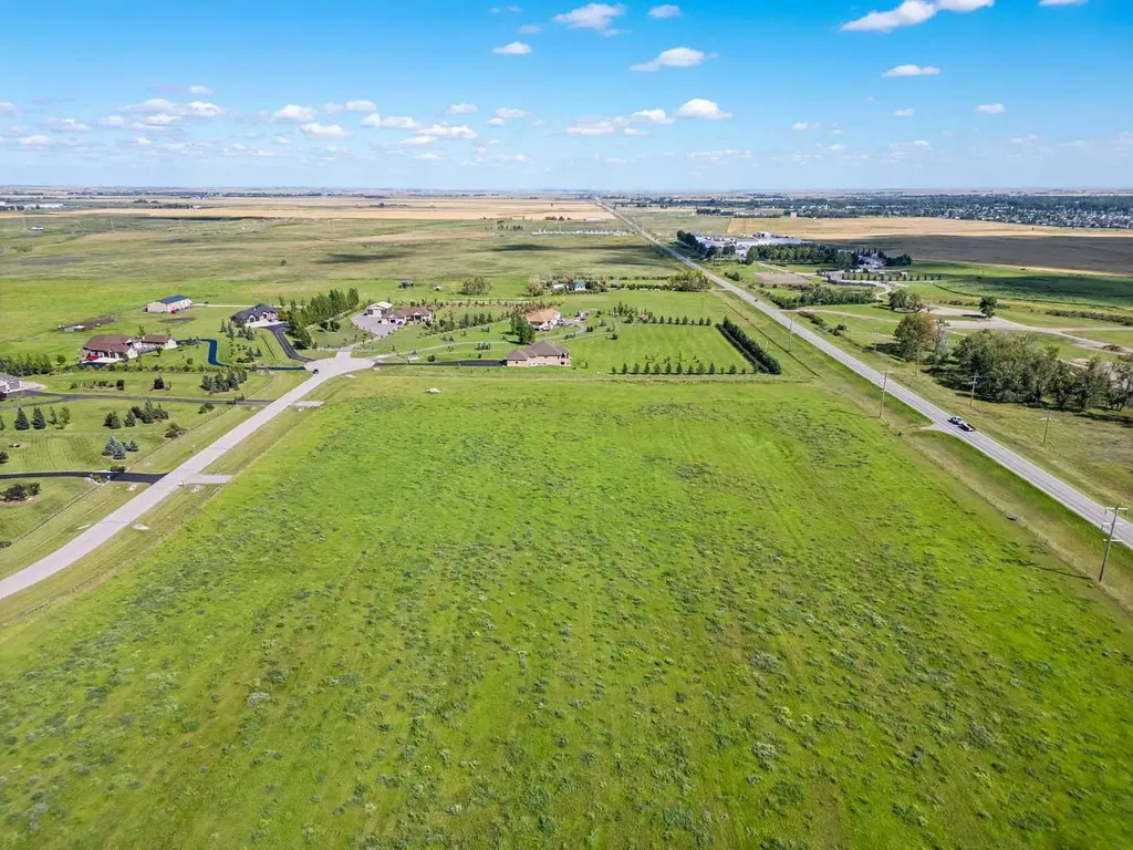Lot 3 Sharall Circle E Rural Foothills County AB T3J 4H1
